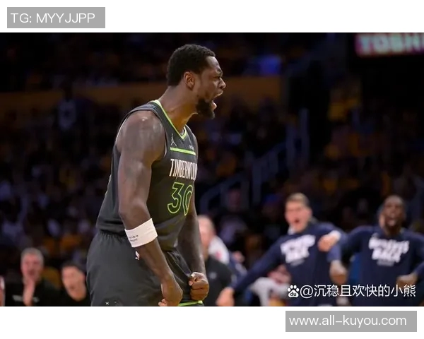 兰德尔表现平平全场10投仅4中贡献16分5篮板1助攻次节状态低迷未能得分 兰德尔表现平平全场10投仅4中贡献16分5篮板1助攻次节状态低迷未能得分