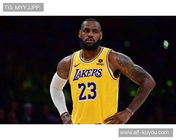 夸梅直言詹姆斯为改变命运而拼搏布朗尼对篮球毫无热情与追求