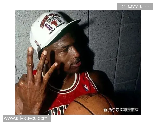 历史仅有三支球队在单赛季实现三名球员得分超过50的壮举