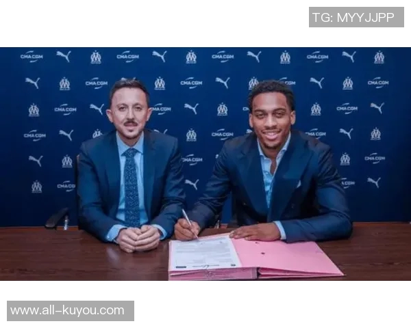 昆滕廷伯即将加盟马赛谈判已进入最后阶段罗马诺透露消息