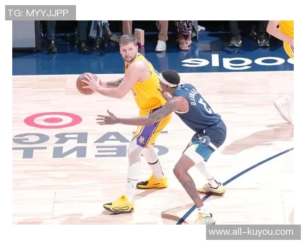 湖人与森林狼的较量：一场干旱与洪水交织的篮球盛宴